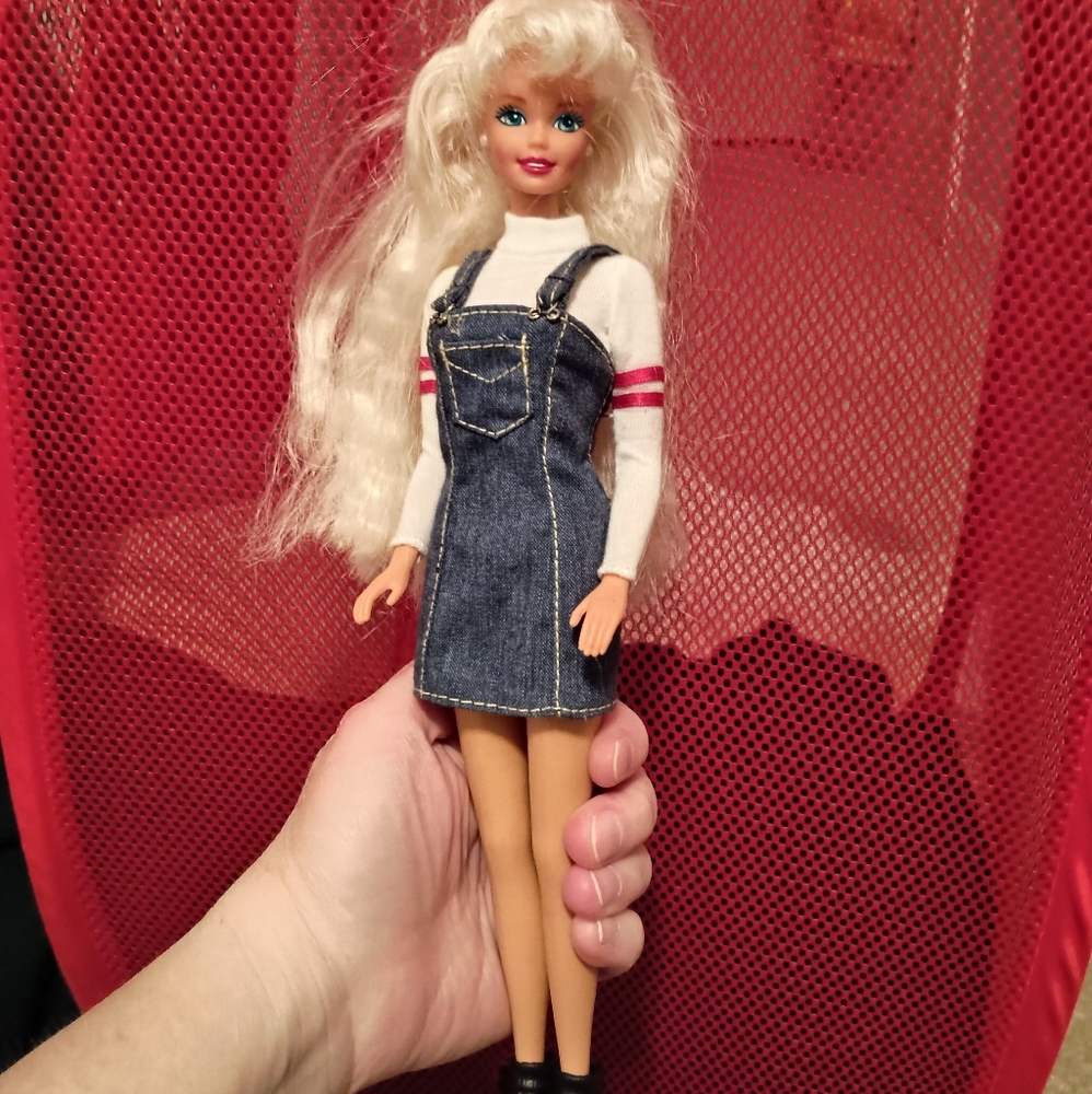 ✨SALE✨ Barbie Style in Denim doll 1996 - Picture 3 of 9